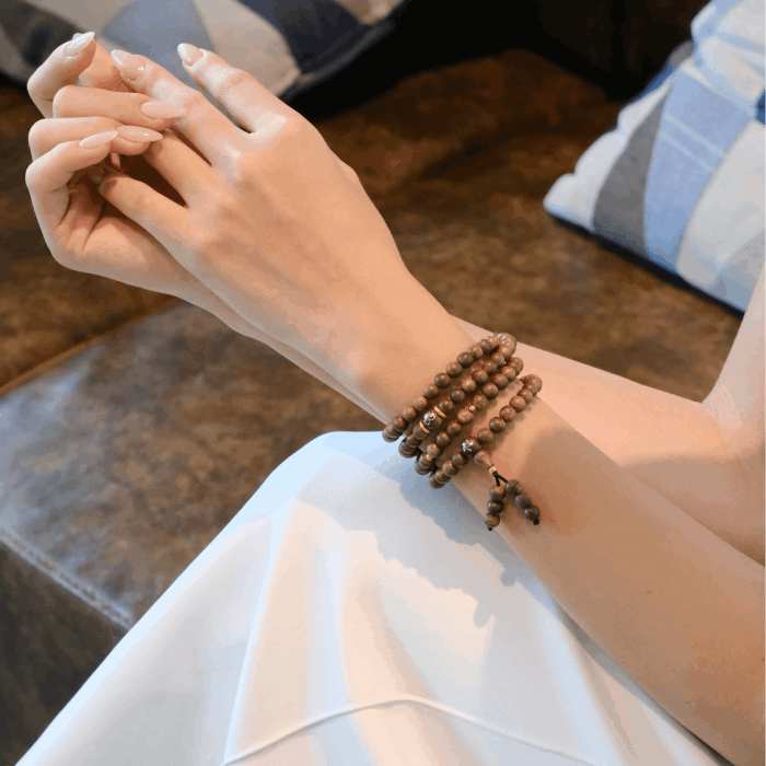 Vòng Tay 108 Kim Vượng Mộc - Trầm Hương Việt Nam Khảm Vàng - Ảnh 3