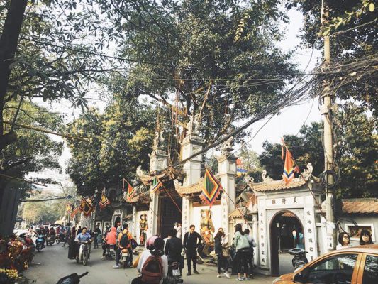 Chùa Hà là địa điểm chùa câu duyên nổi tiếng của Việt Nam