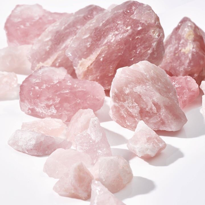 Rose Quartz còn được gọi là đá Thạch anh hồng