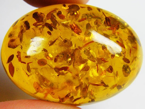 Công dụng của đá amber