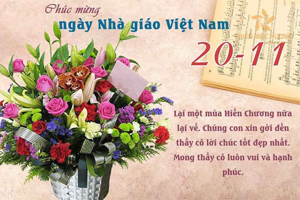 Hình ảnh chúc mừng ngày Nhà giáo Việt Nam với đóa hoa tươi thắm