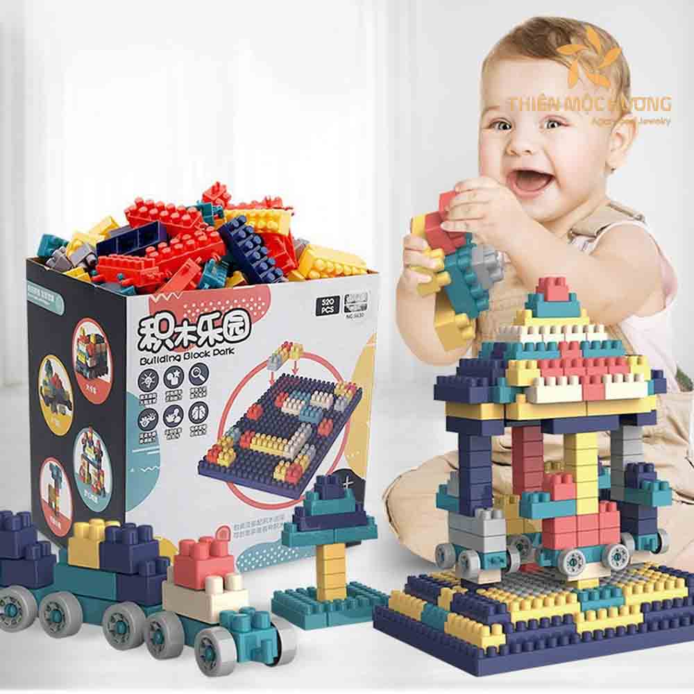 Tặng quà gì cho bé ngày Noel? - Bộ lắp ghép lego giúp bé phát triển trí tuệ