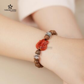 Vòng tay Trầm Hương Hồ Ly Đá - Trầm Hương Việt Nam VIP