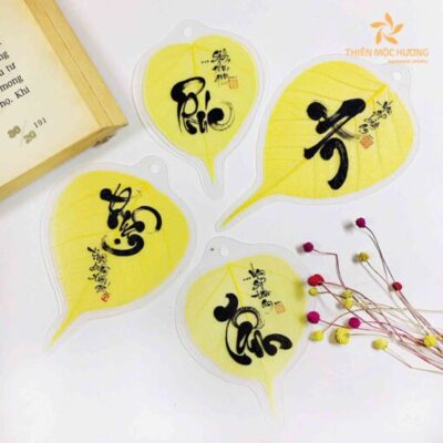 Lá bồ đề cầu bình an tháng cô hồn