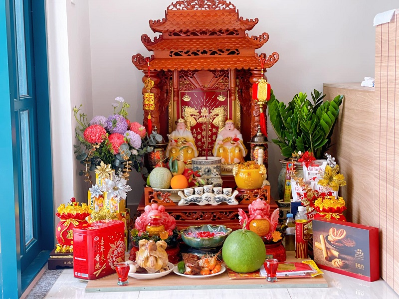Bàn thờ thần tài ngày Tết