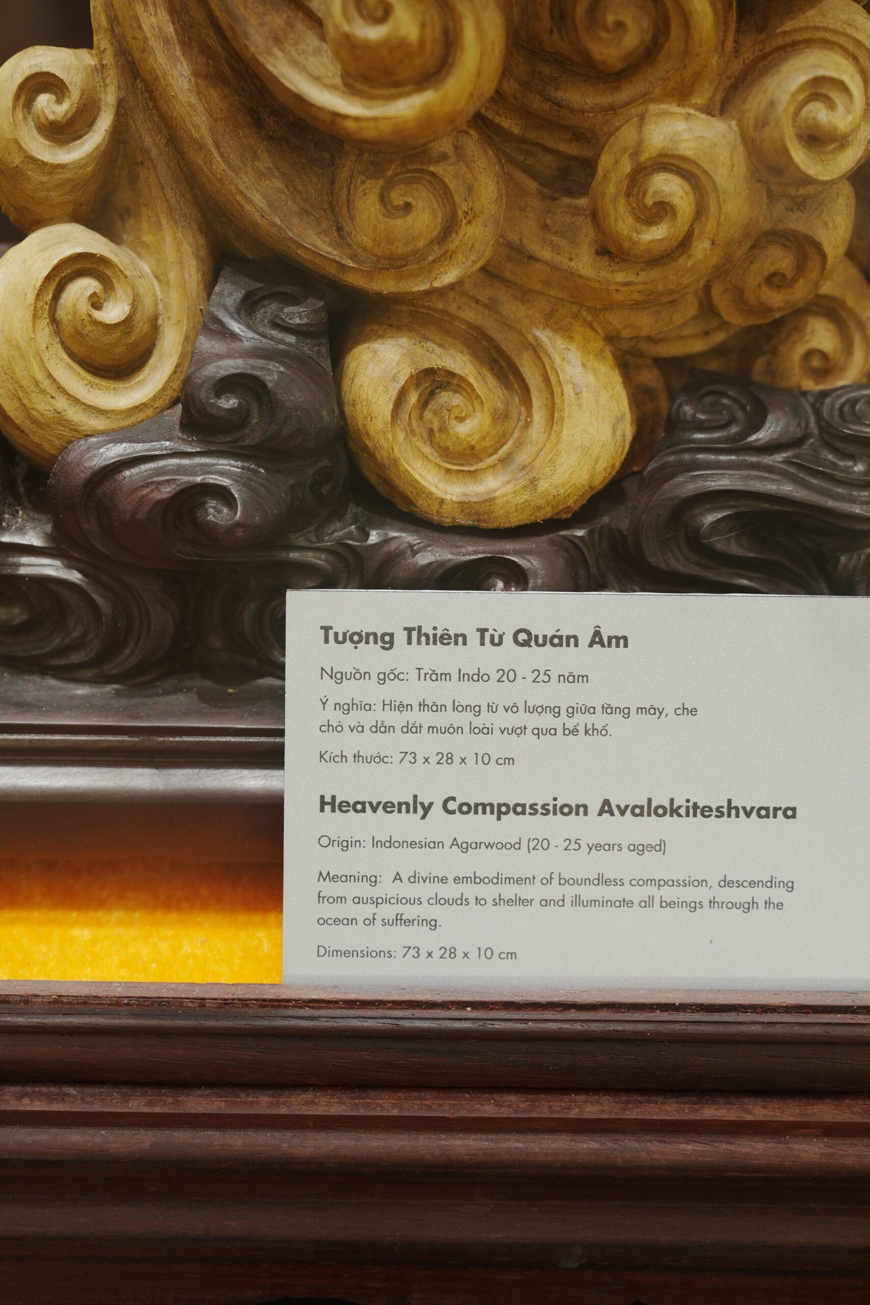 Tượng Phật Trầm Hương Thiên Từ Quán Âm - Ảnh 4