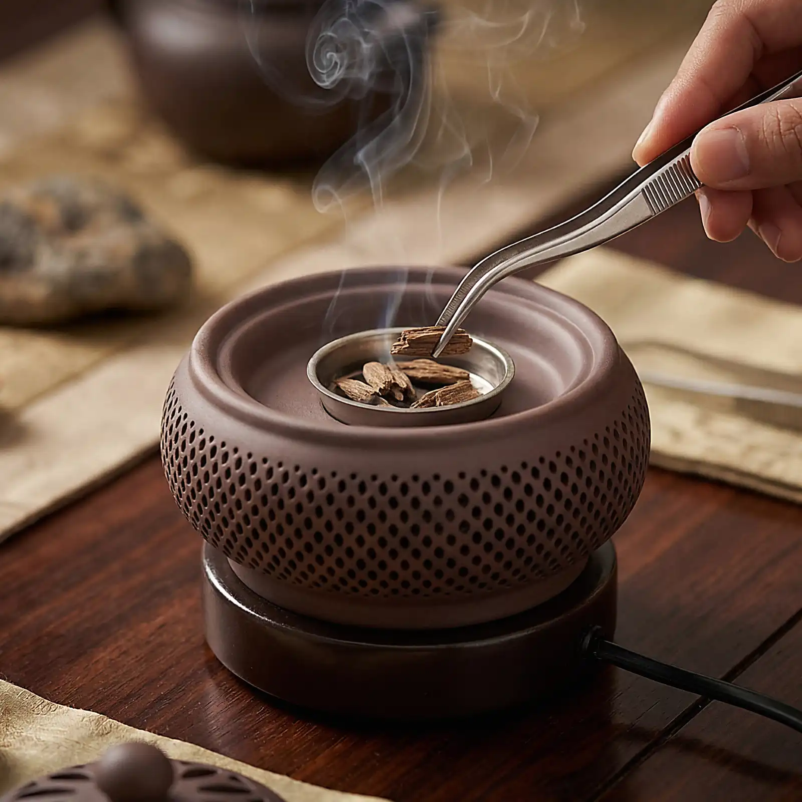 Lư Xông Trầm Điện Hỗ Trợ Hẹn Giờ Kèm Phụ Kiện - Mẫu Tròn Nâu - Ảnh 4