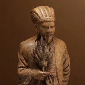 tượng trầm hương