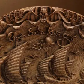 tượng trầm hương