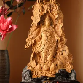 tượng trầm hương