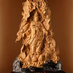 tượng trầm hương