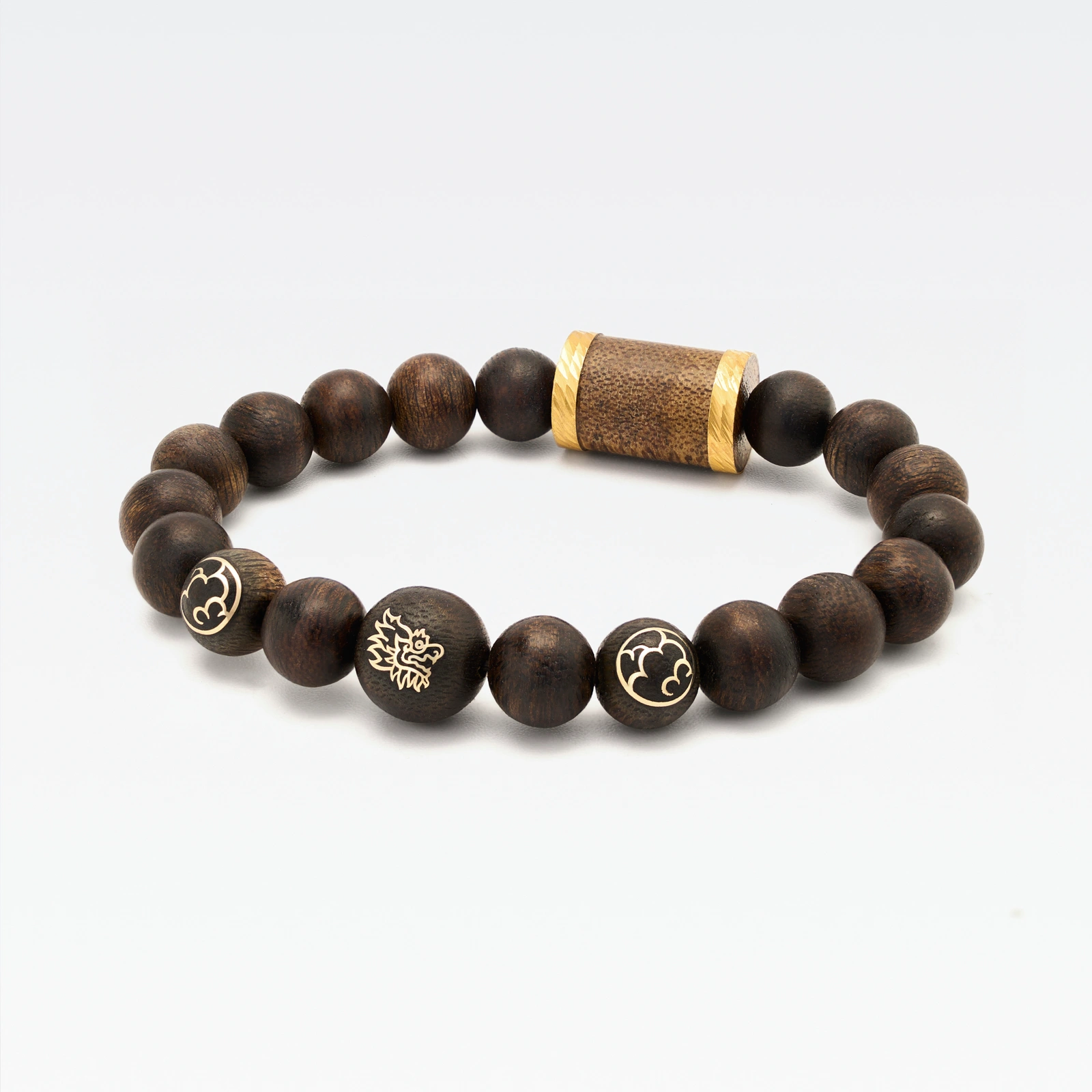 vòng tay trầm hương